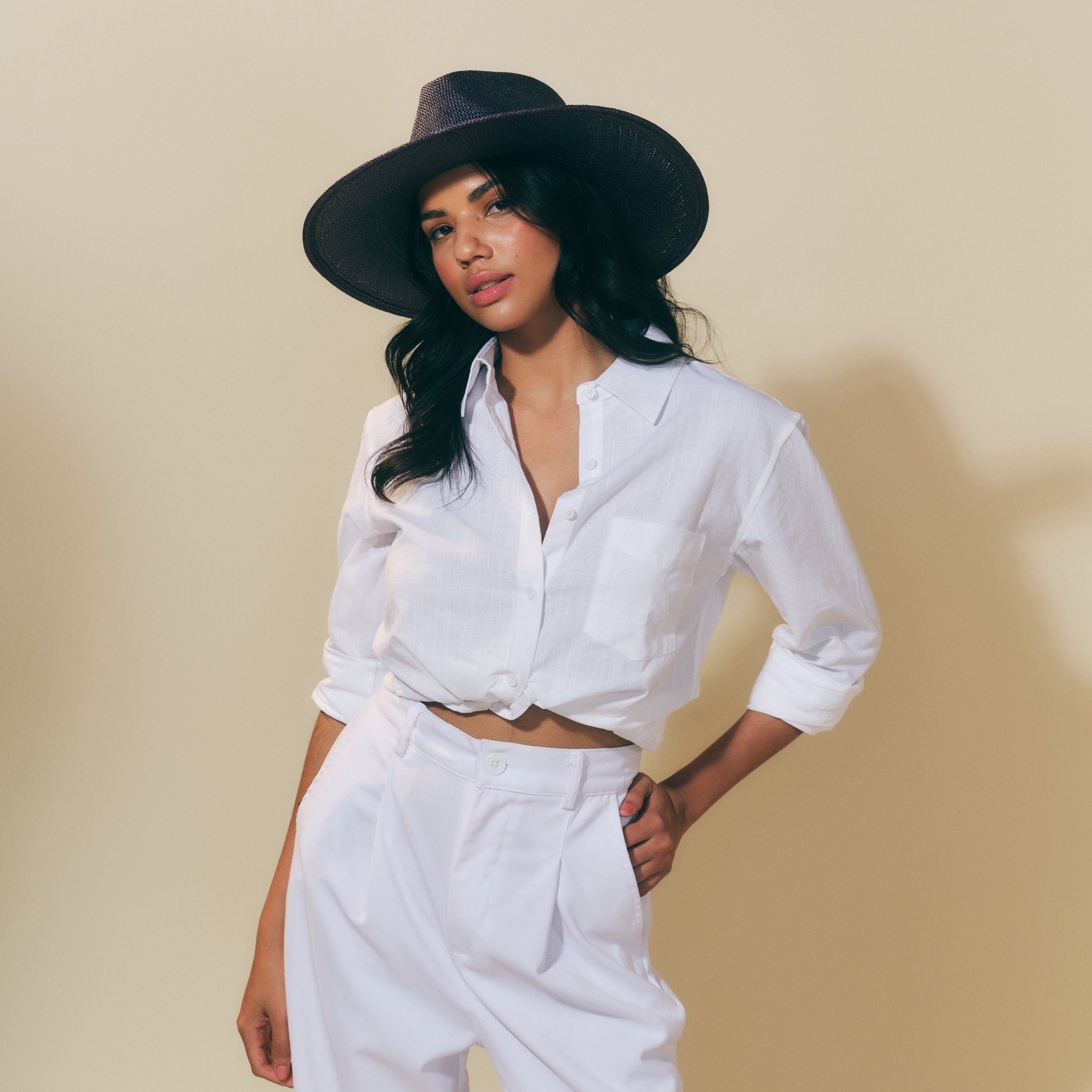 Straw Classic Hat - Neon Navy w/ Nappa Leather Trim