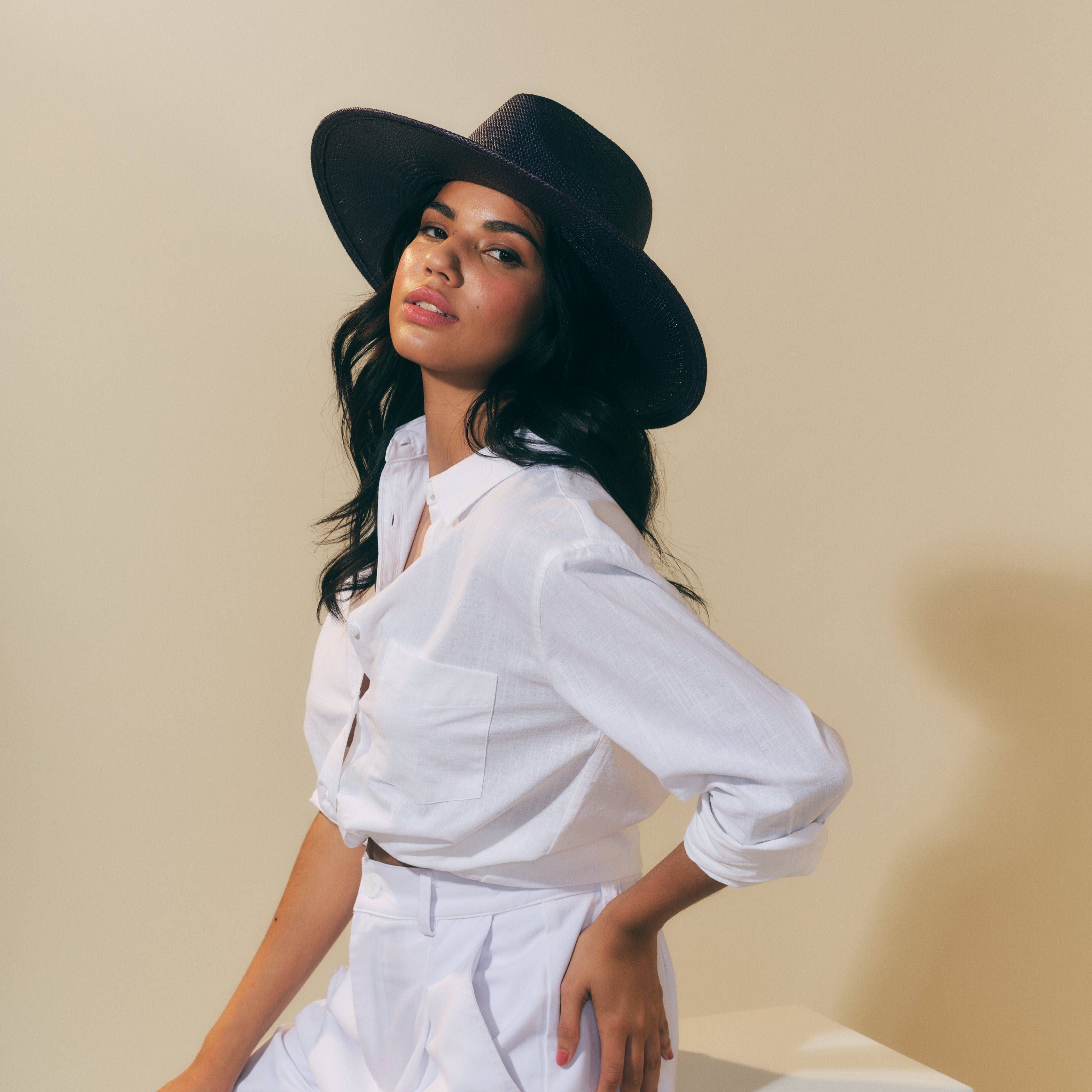 Straw Classic Hat - Neon Navy w/ Nappa Leather Trim