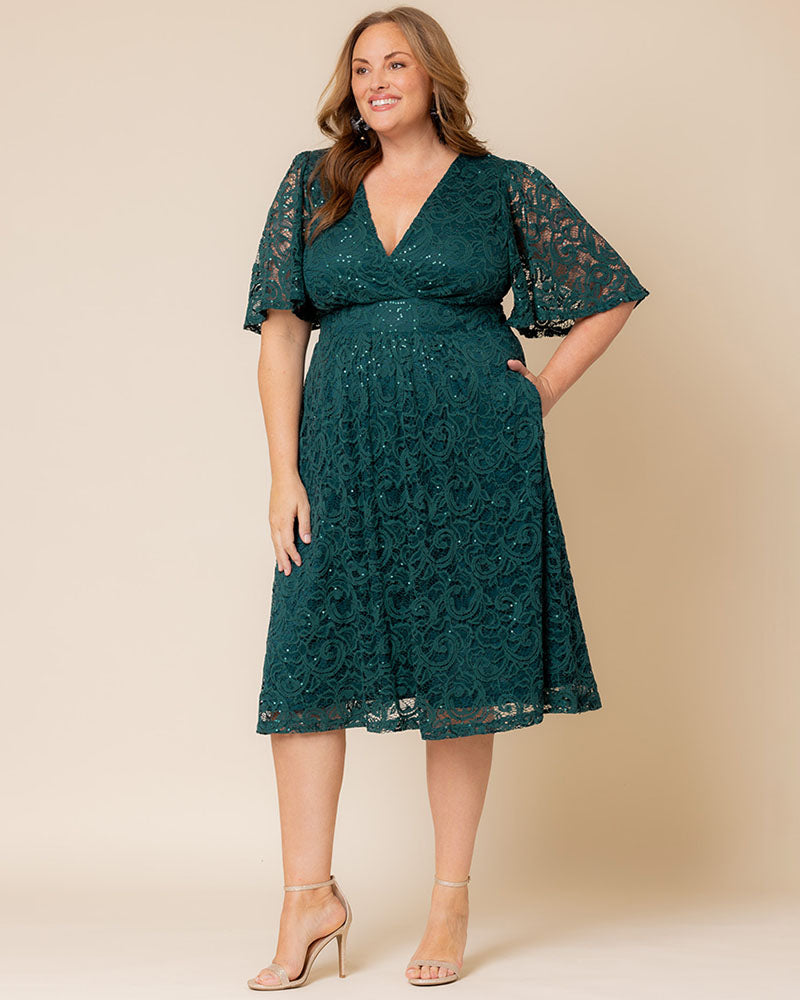 Plus Size Starry Sequined Lace Cocktail Dress