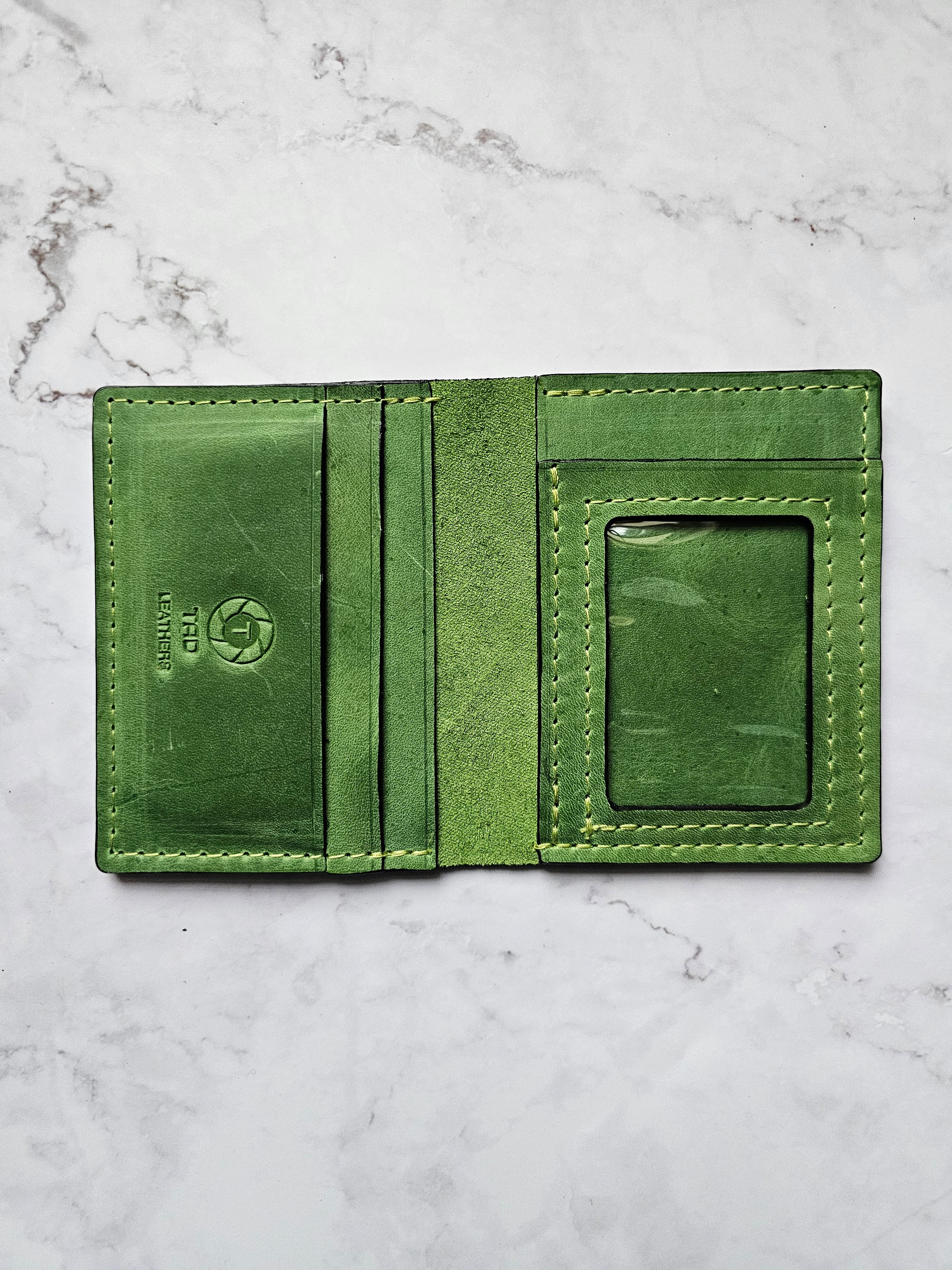 Leather ID & Card Wallet - Vibrant Green