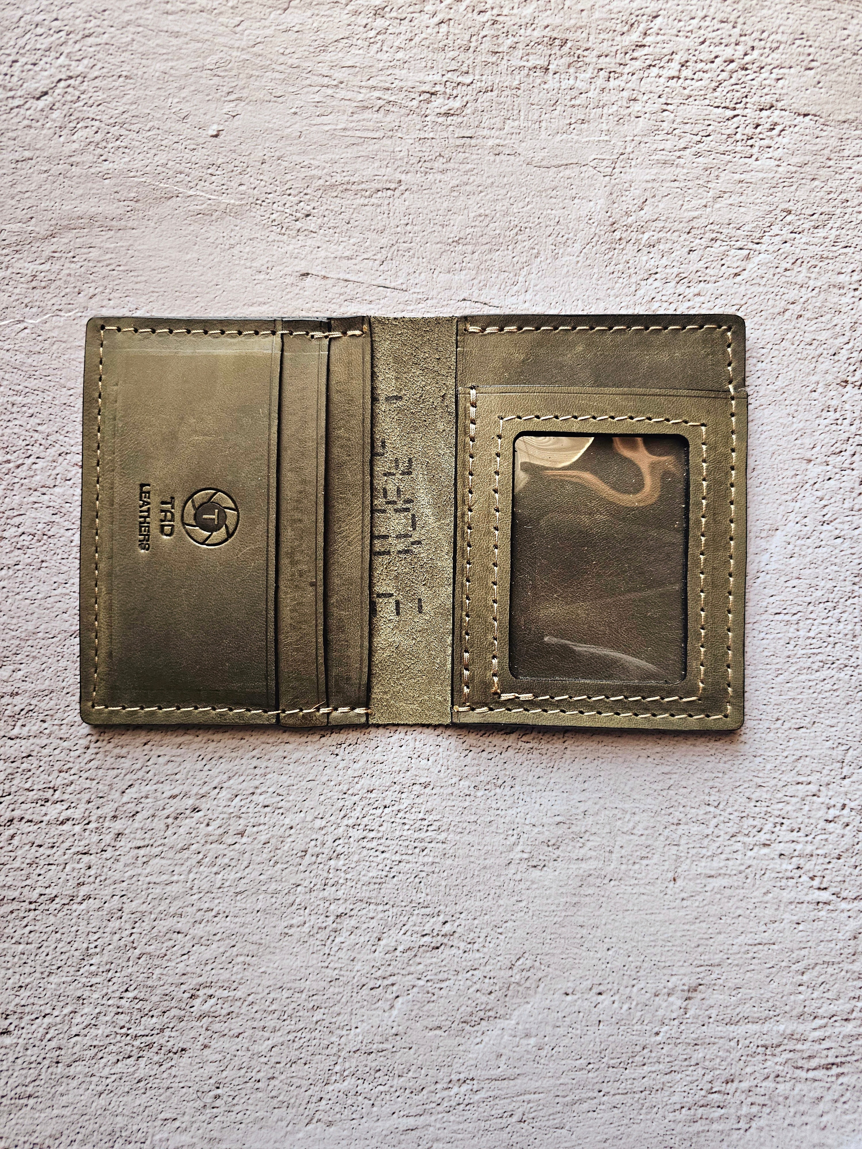 Leather ID & Card Wallet - Army Green