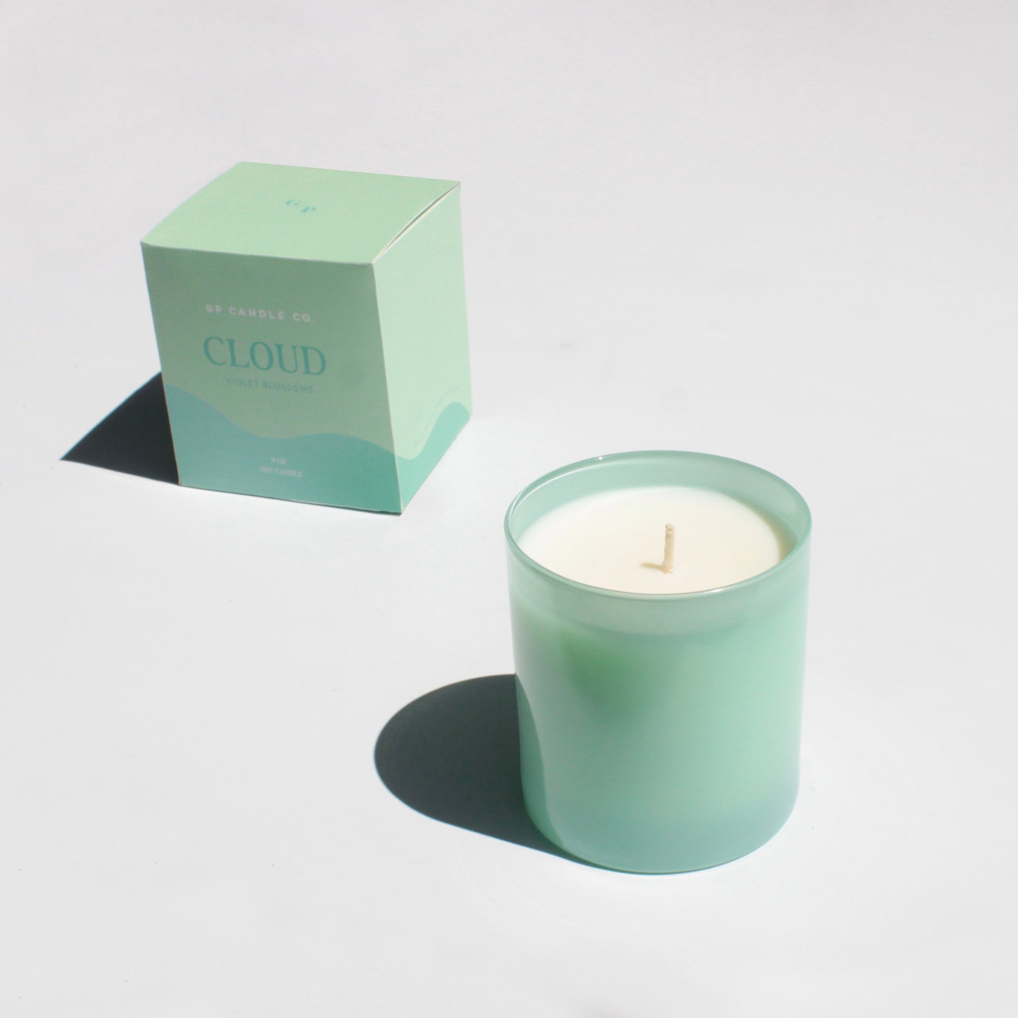 Cloud 9 oz. Hue Soy Candle - Violet Blossoms