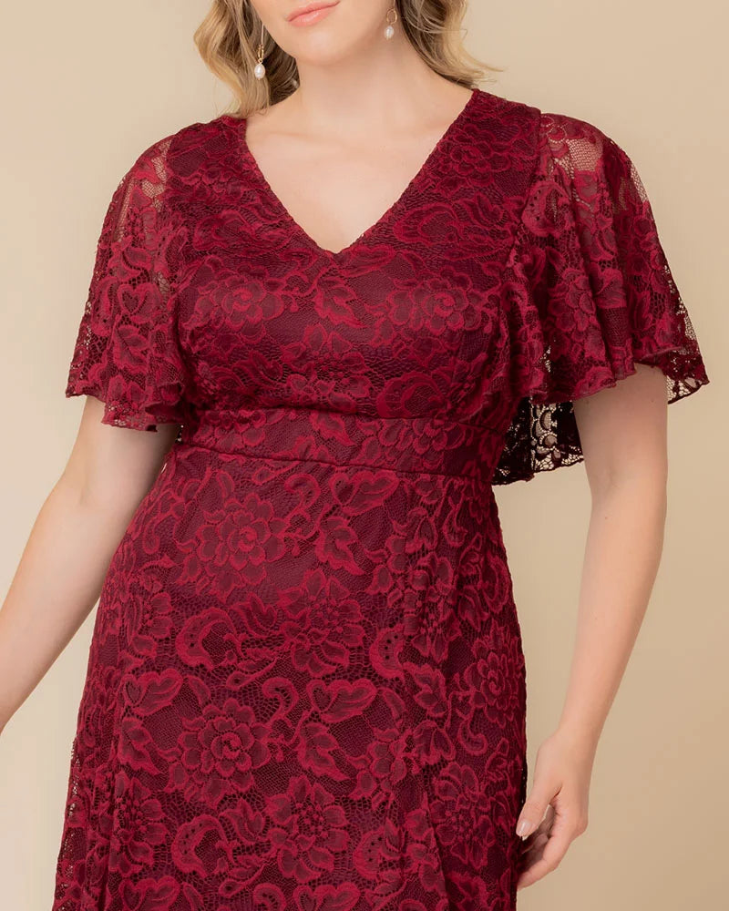 Plus Size Camille Lace Cocktail Dress
