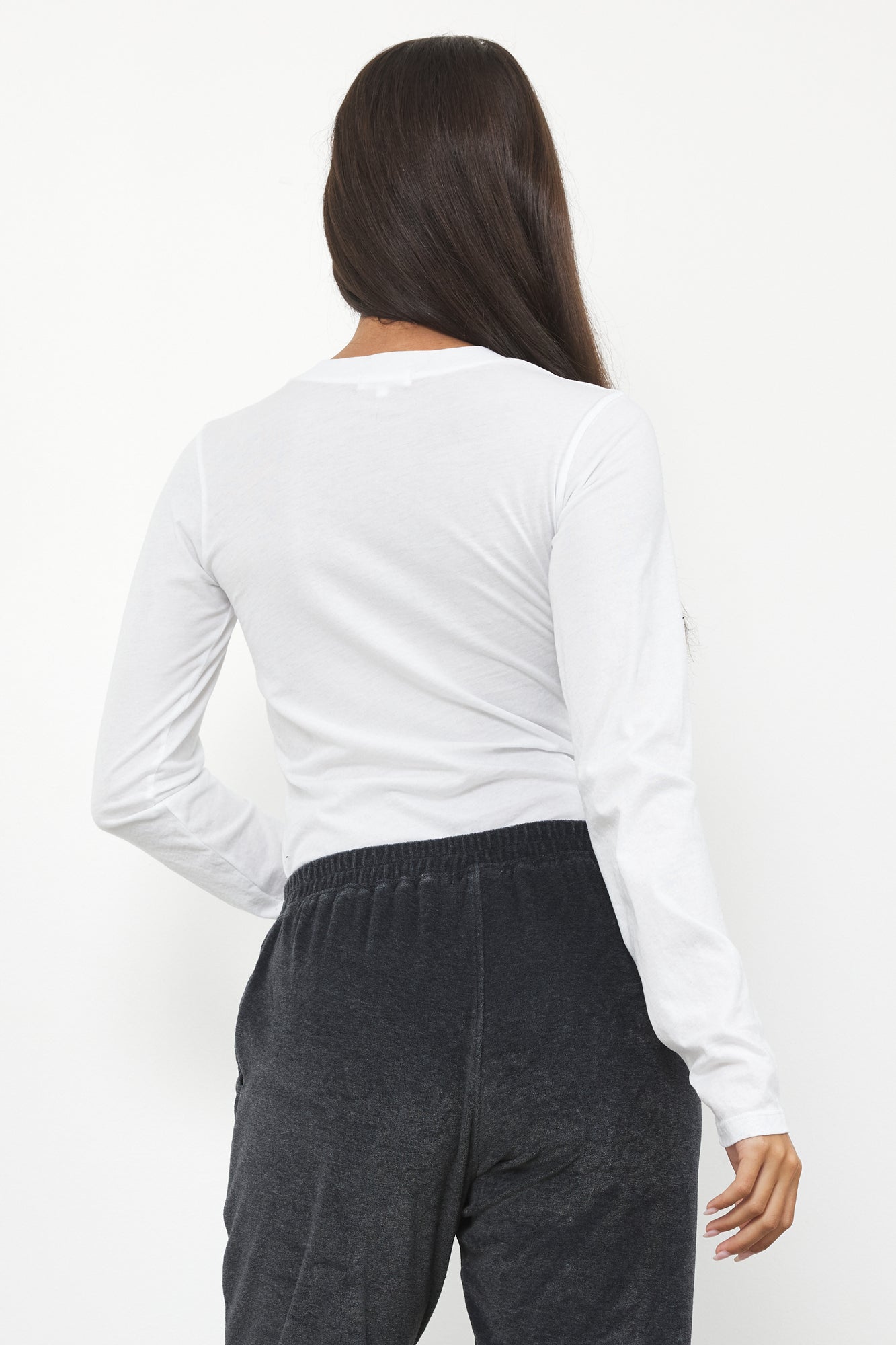 Basic Standard Long Sleeve Tee