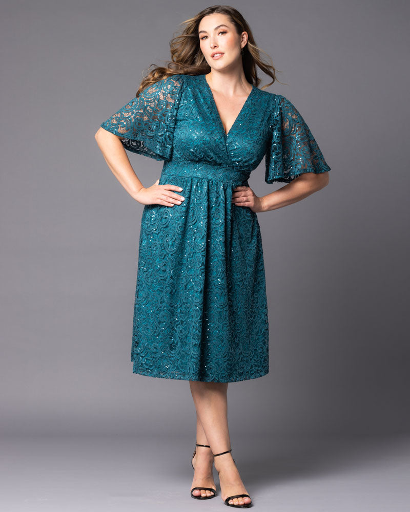 Plus Size Starry Sequined Lace Cocktail Dress