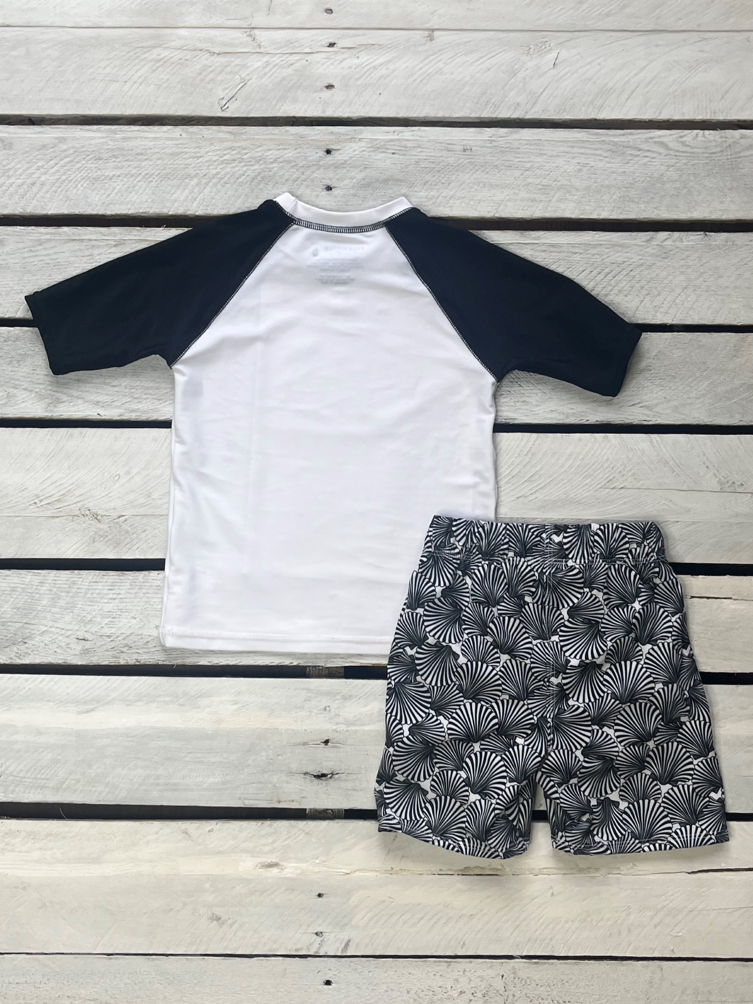 Boys Seashells Short Sleeve Sun Shirt & Swim Trunk Set