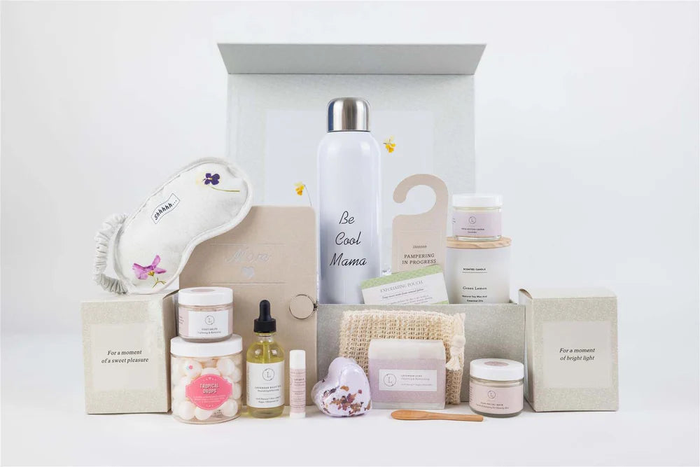 Exquisite Gift For Mom - Mother's Day Pamper Basket