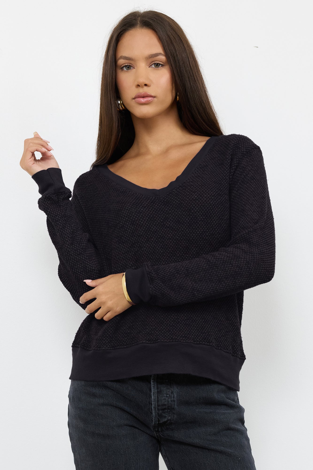Gabrielle V Neck Mesh Pullover