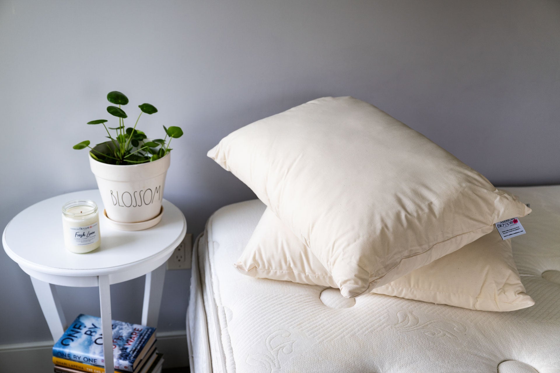 Eco-Friendly Down Alternative Pillow - Recycled Fill