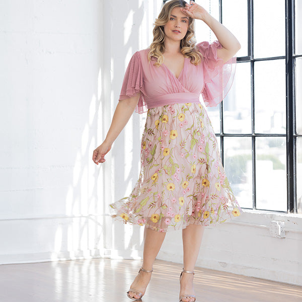 Plus Size Lillian Embroidered Cocktail Dress