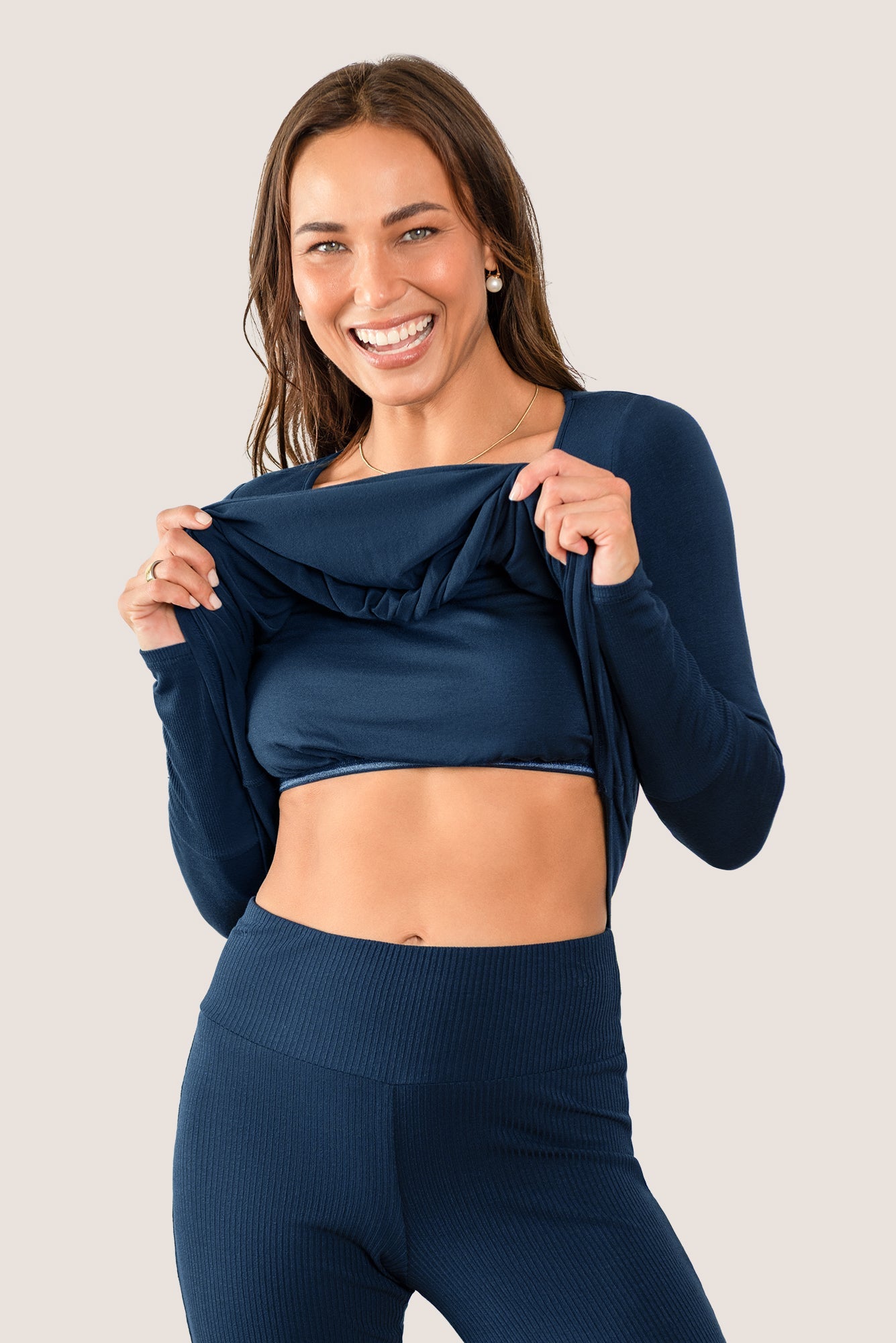 Full Moon Long Sleeve Top with Light Hug Bra-Free Shelf