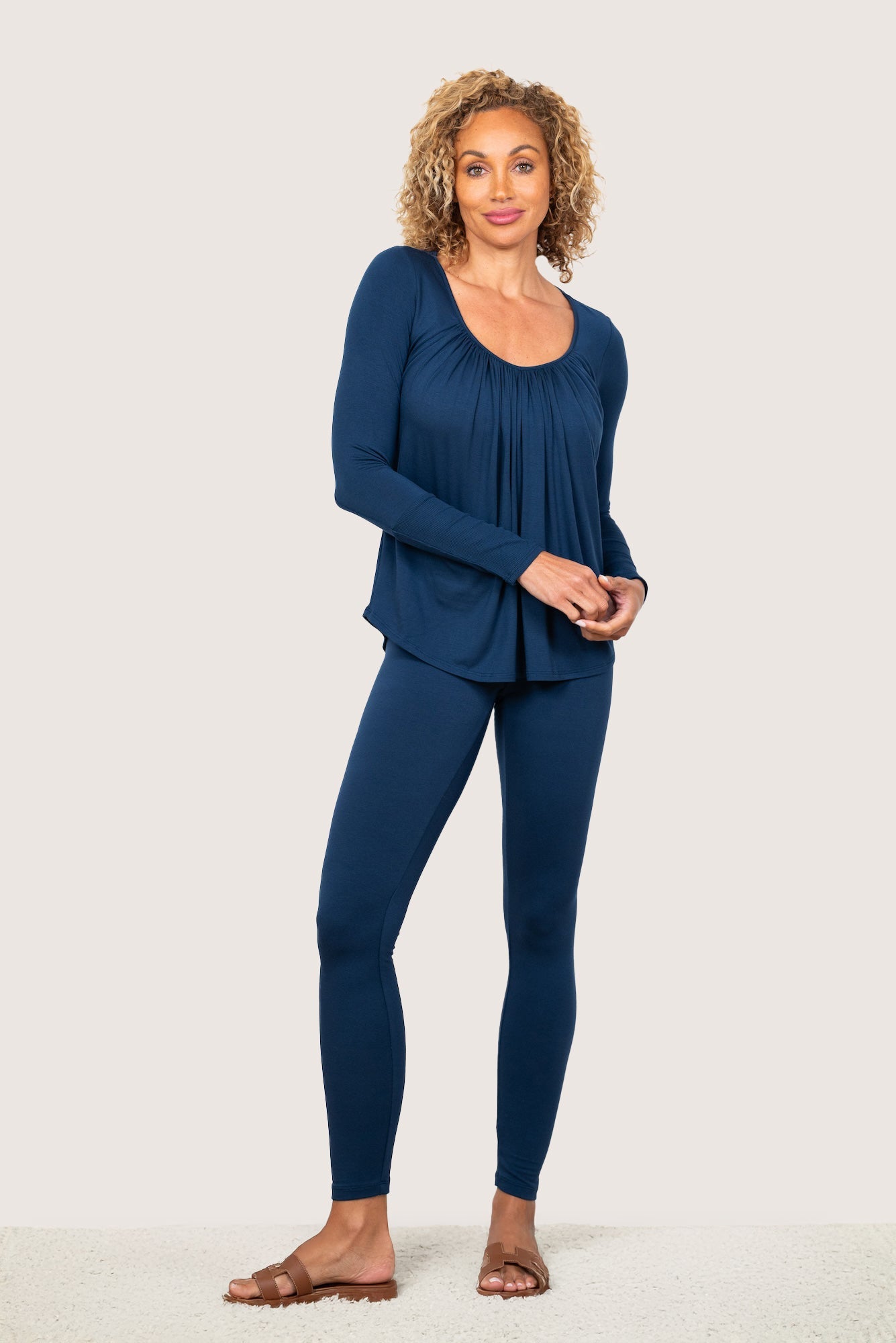 Full Moon Long Sleeve Top with Light Hug Bra-Free Shelf