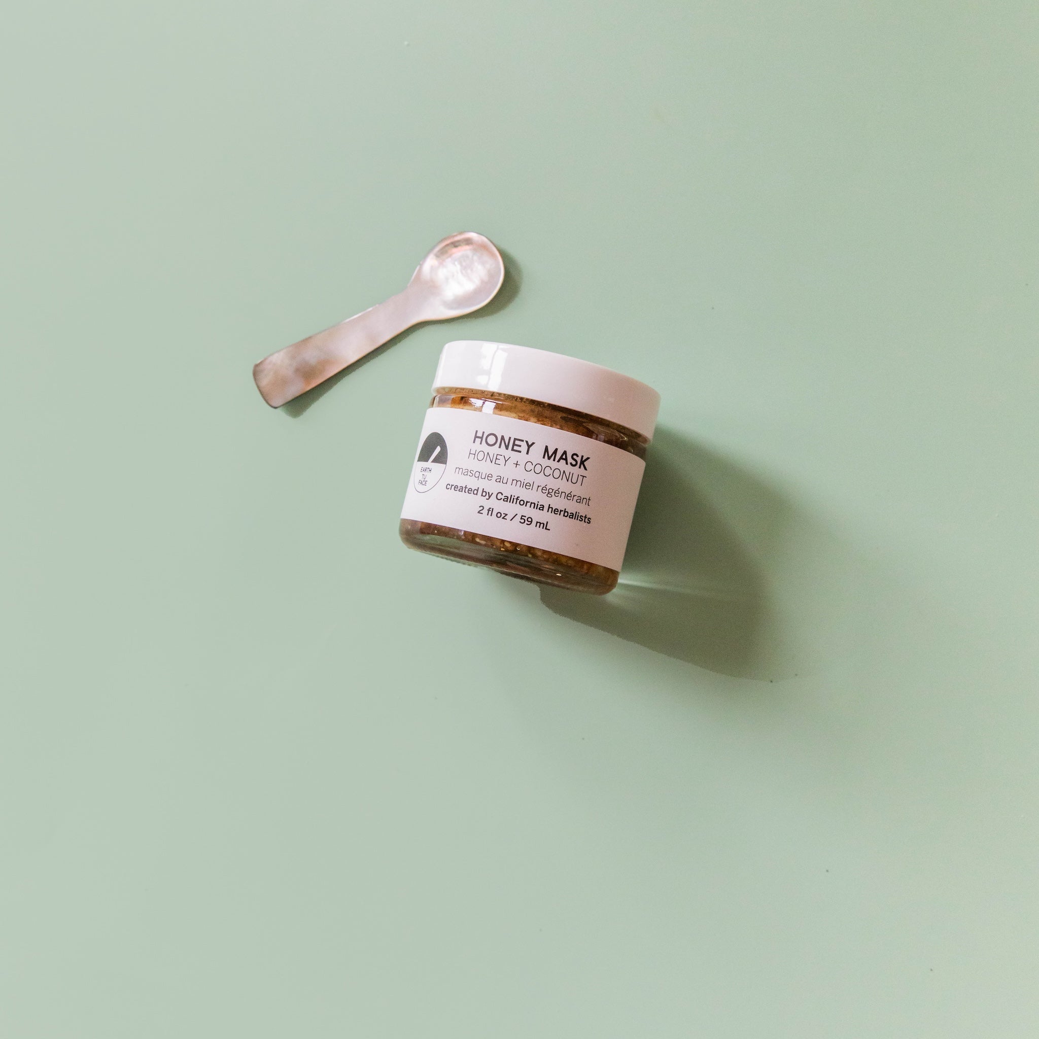 Rejuvenating Honey And Coconut Face Mask