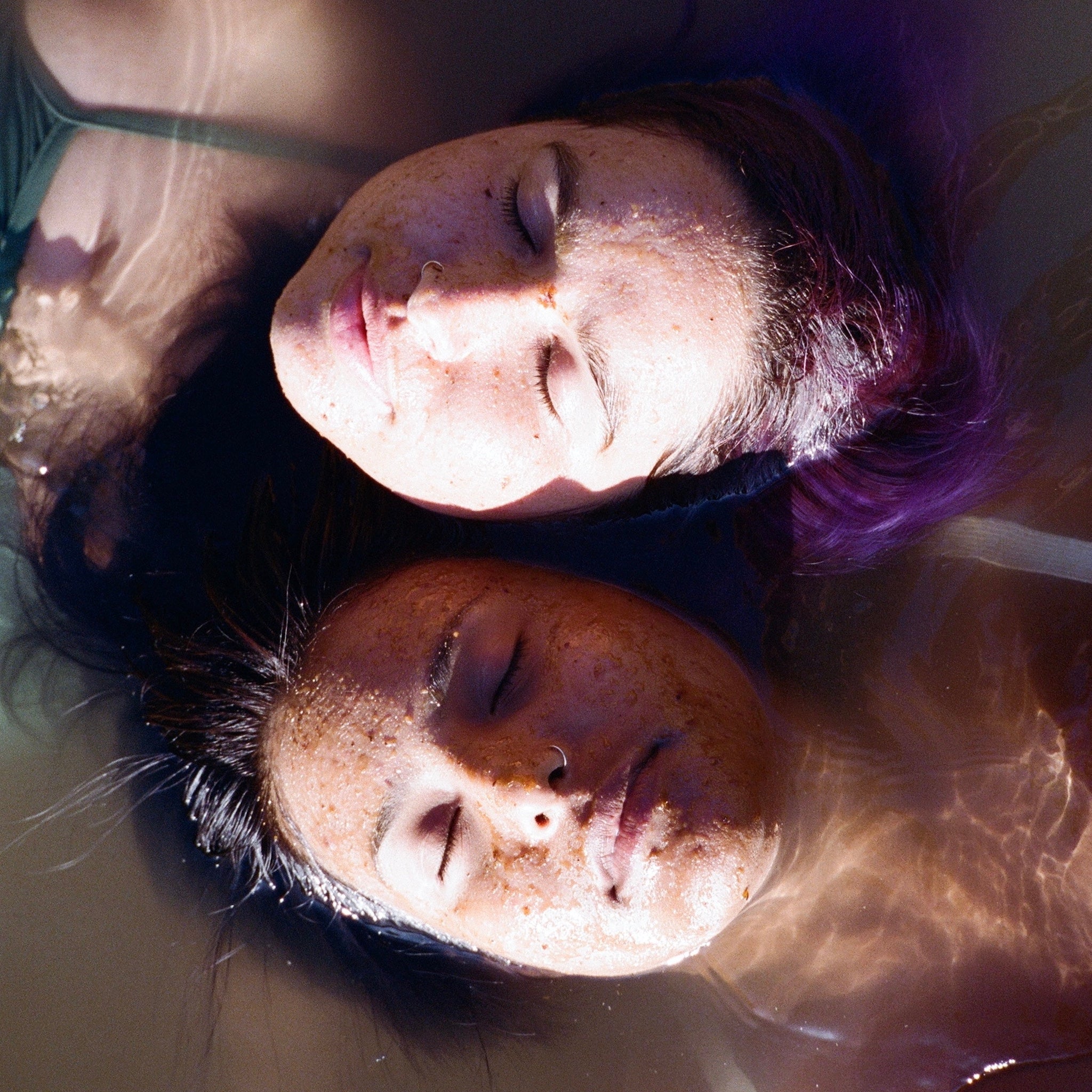 Rejuvenating Honey And Coconut Face Mask