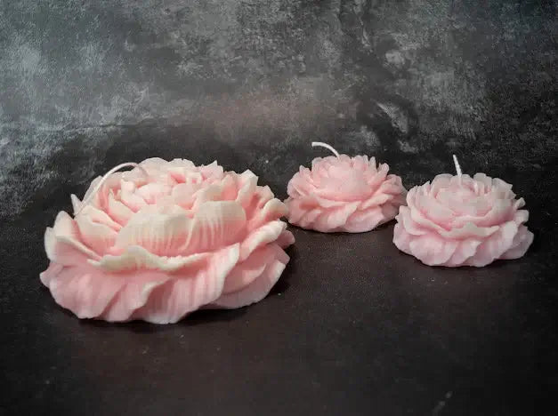Sculptural Peony Soy Wax Candle - Floral Scent