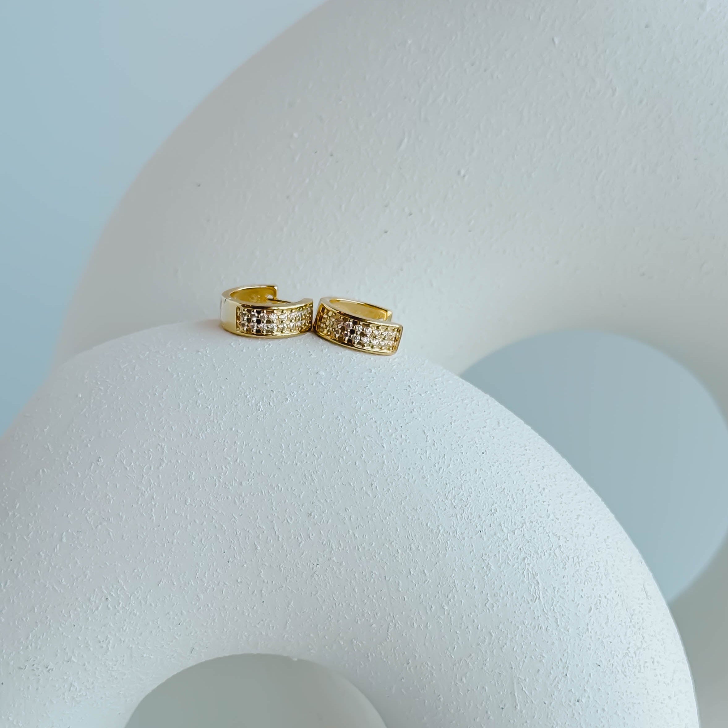 18K Gold-Filled Sophia Hoop Earrings