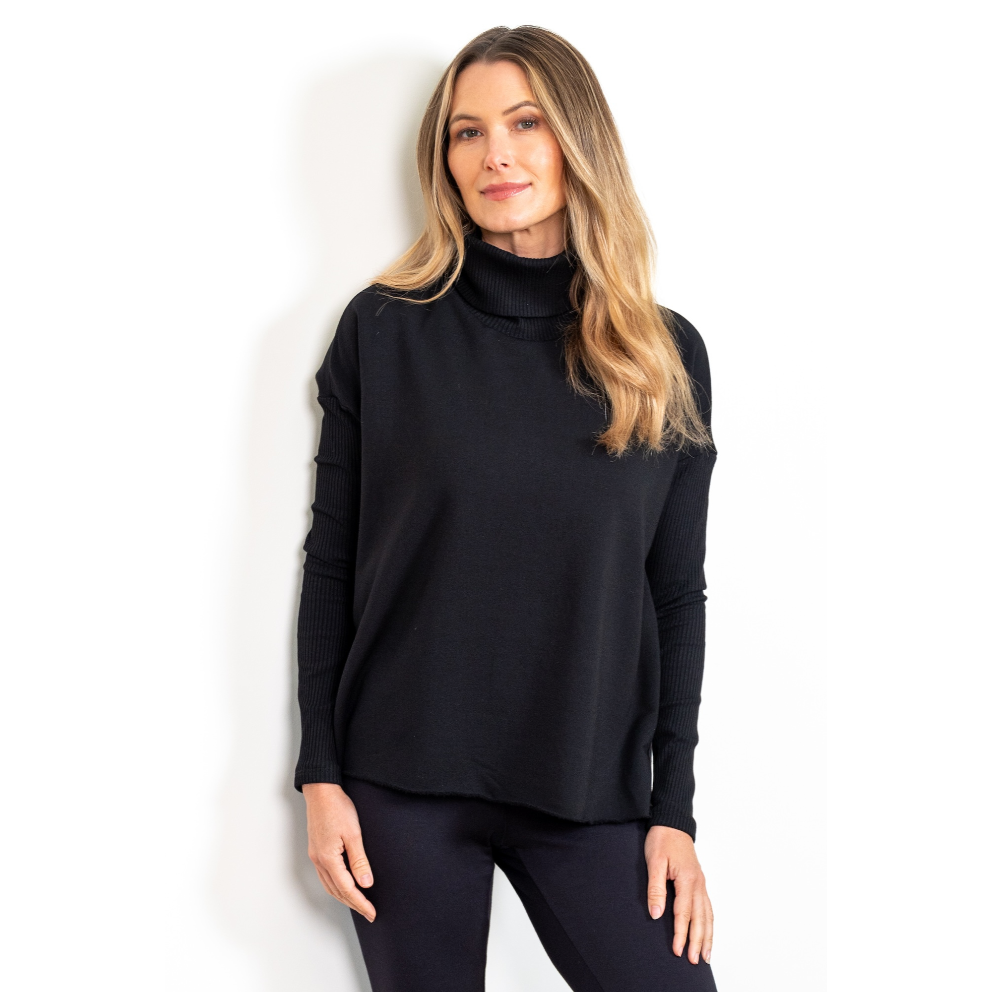 Turtleneck Top with Light Hug Bra-Free Shelf