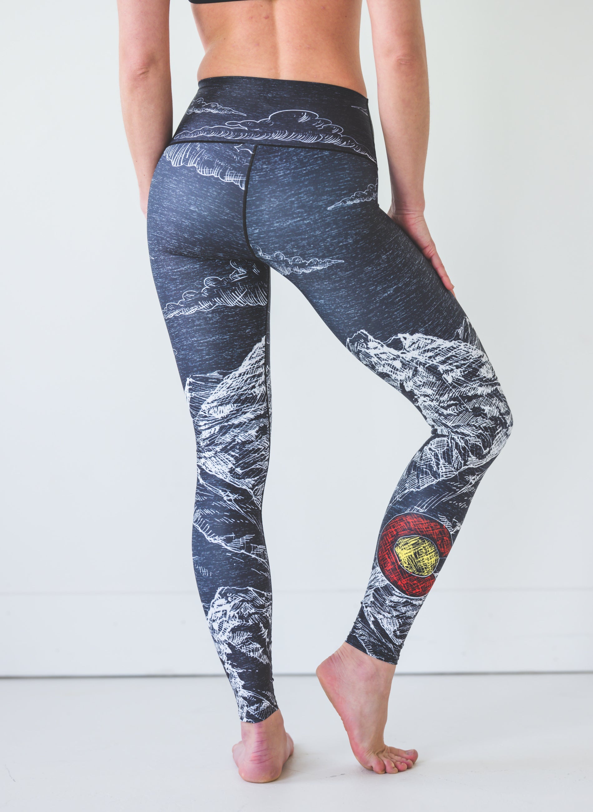 Eco-Friendly Mountain Sketch Yoga Pants