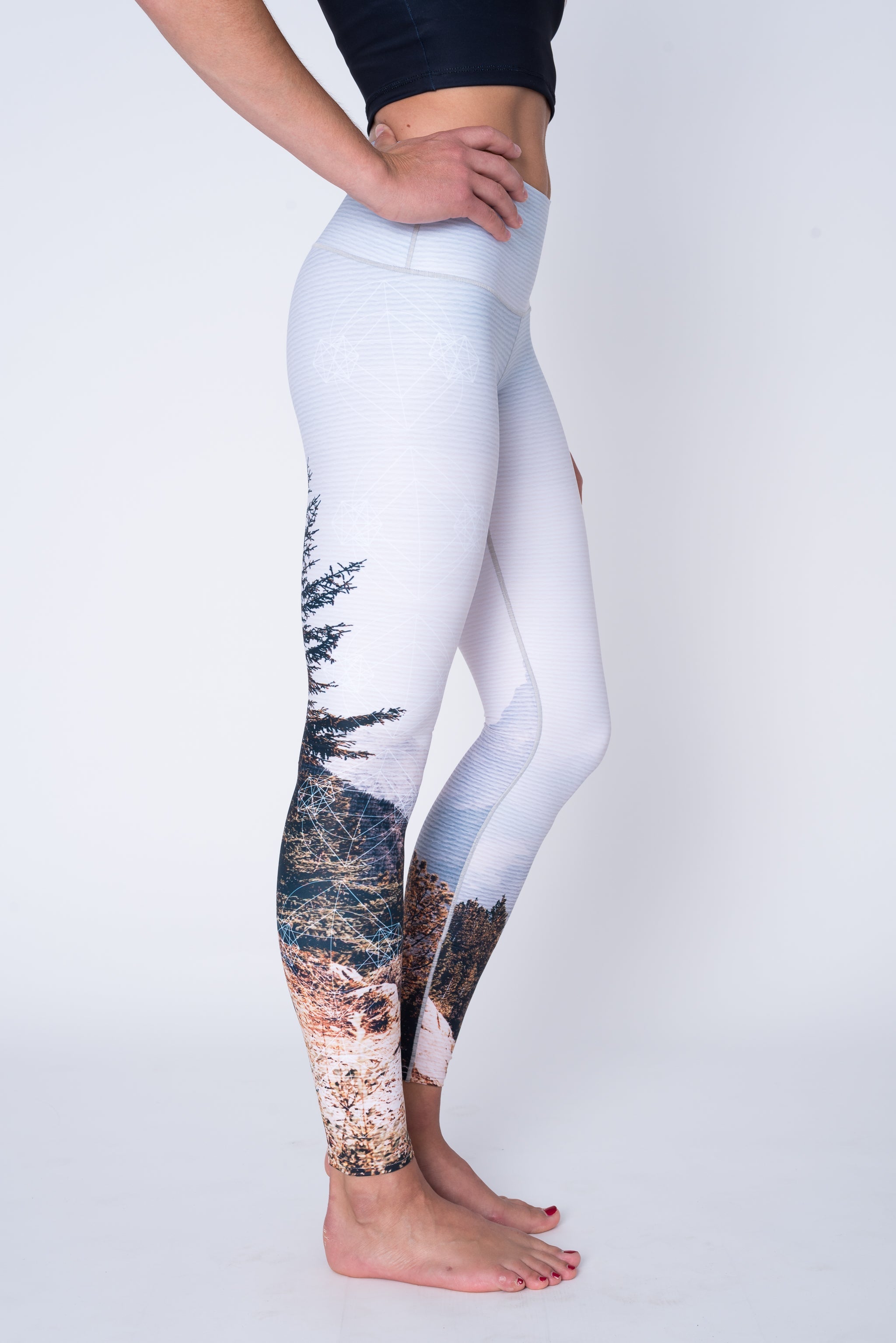 Eco-Friendly Mountain Vista Yoga Pants