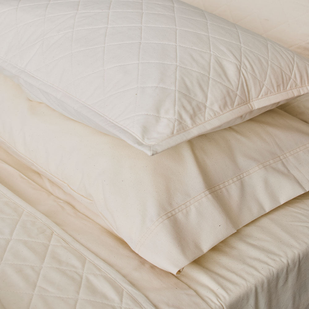 Classic Quilt and Shams Bundle