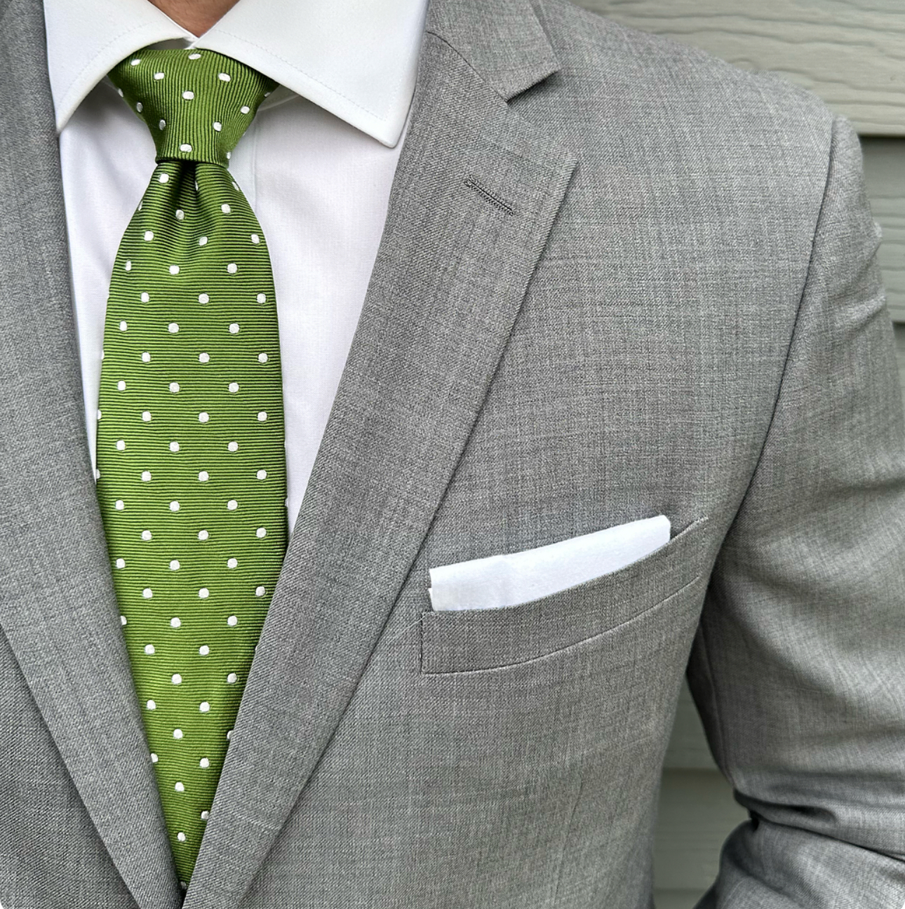 Handmade Kelly Green Dot Tie - Italian Silk