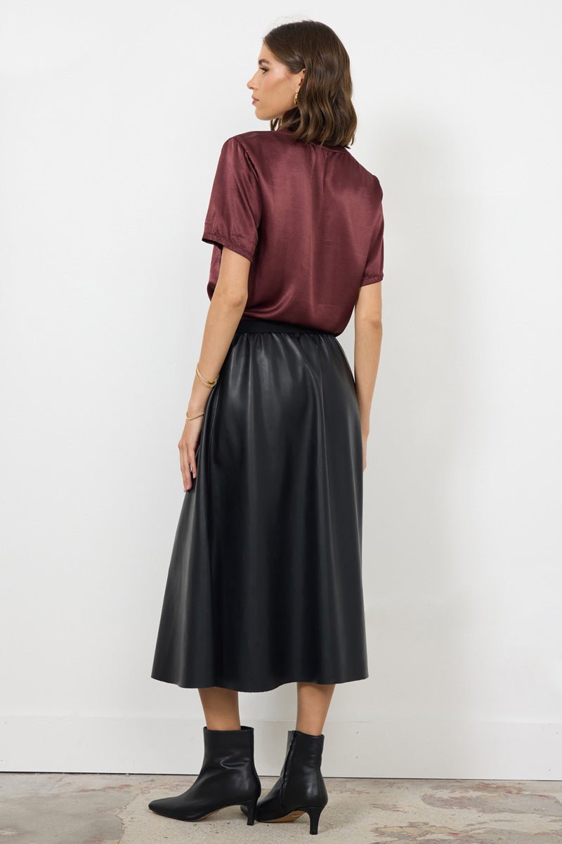 Nice & Easy V-Neck Relaxed Fit Top