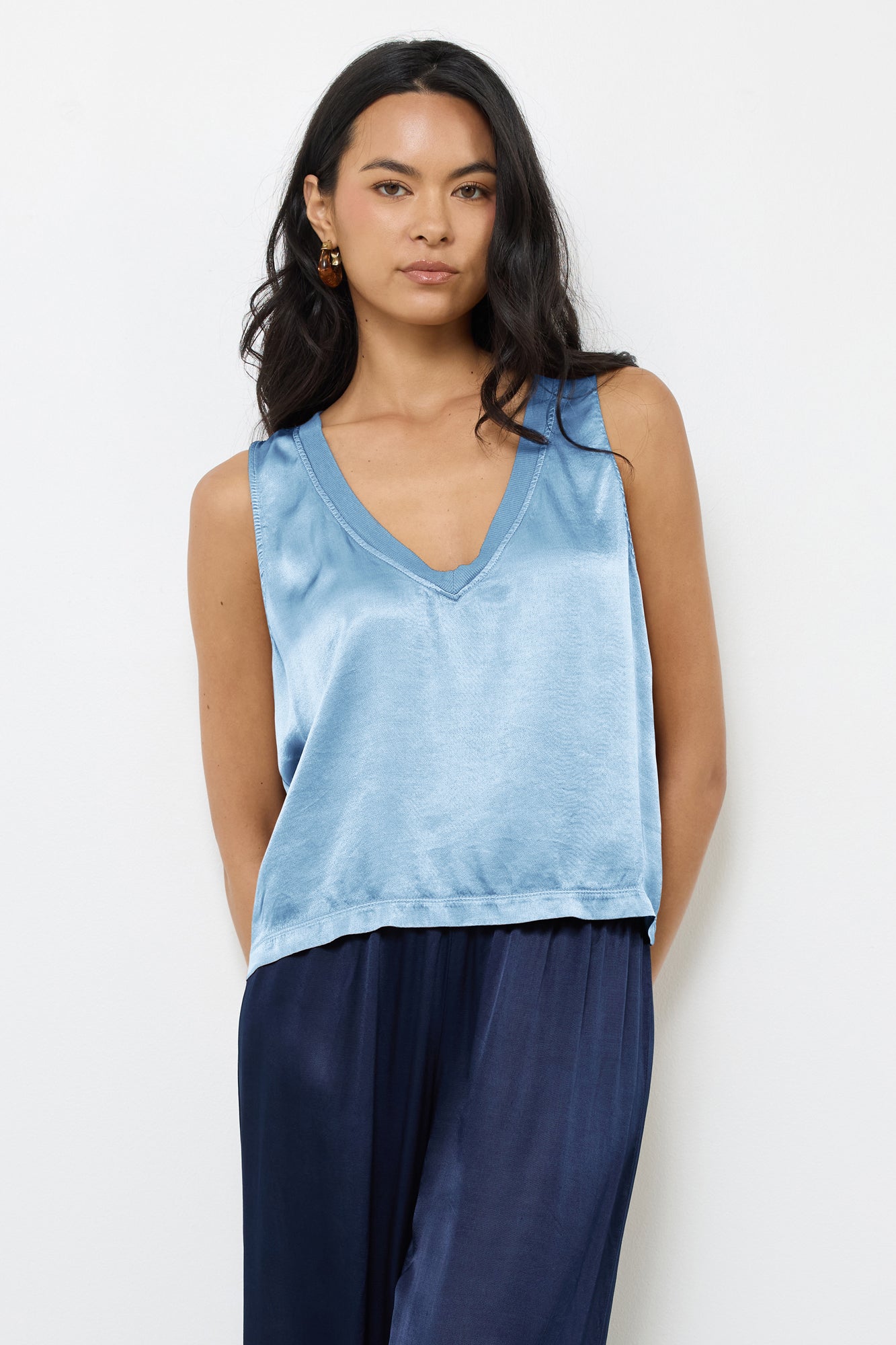 Lila Silky Smooth Relaxed Fit V Neck Tank