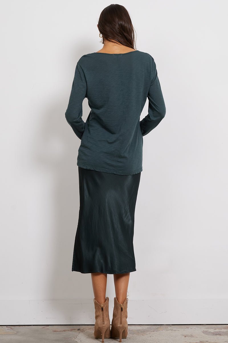 Dorit Silky Slip Skirt with Leg Slip