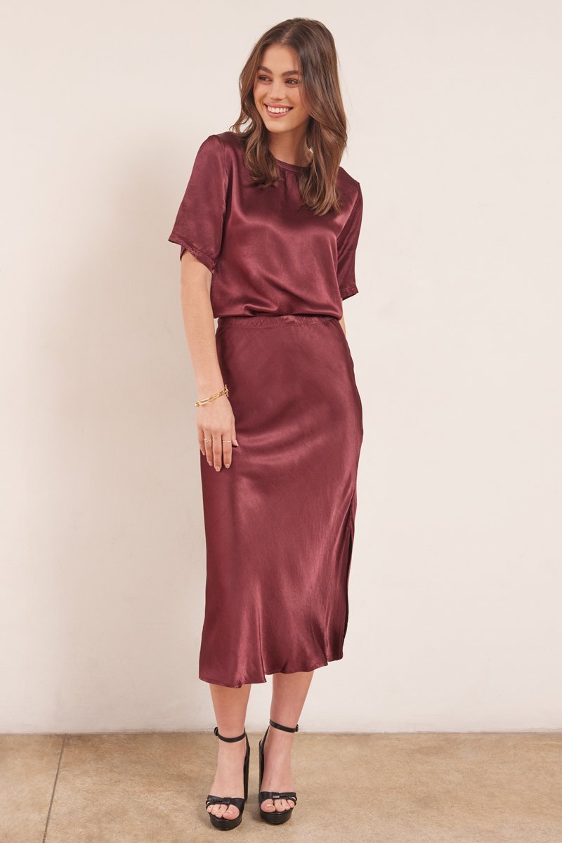 Dorit Silky Slip Skirt with Leg Slip