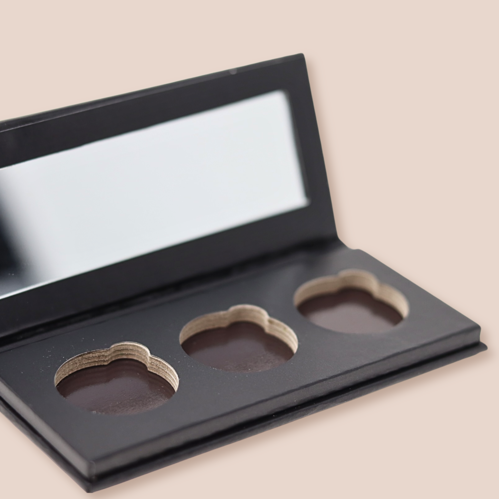 Refillable Eyeshadow Compact
