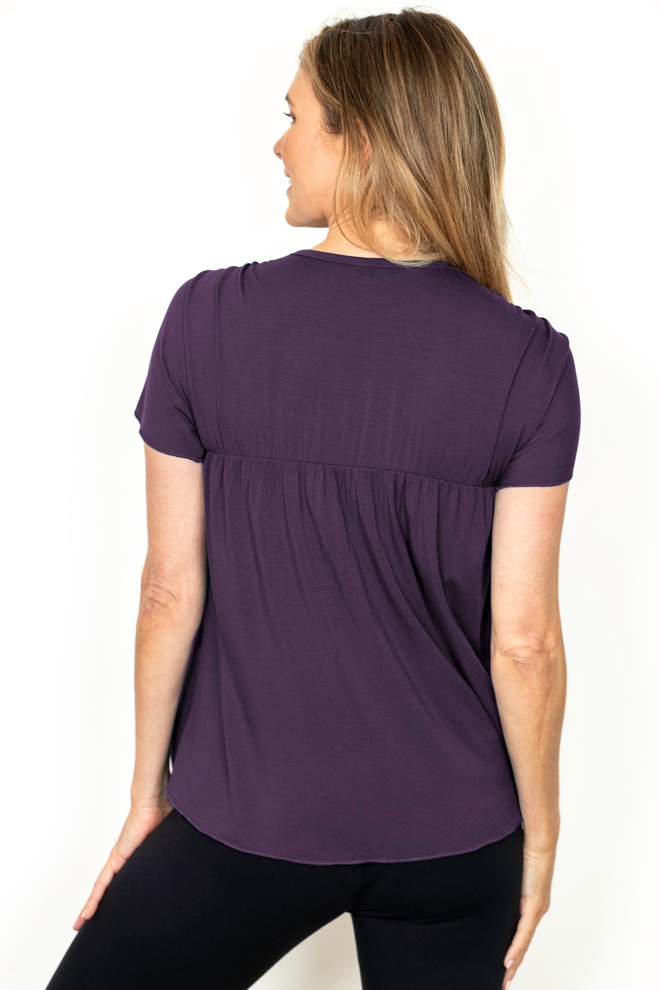 SereniTee Relaxed Fit Shirt with Light Hug¬Æ Bra-Free Shelf