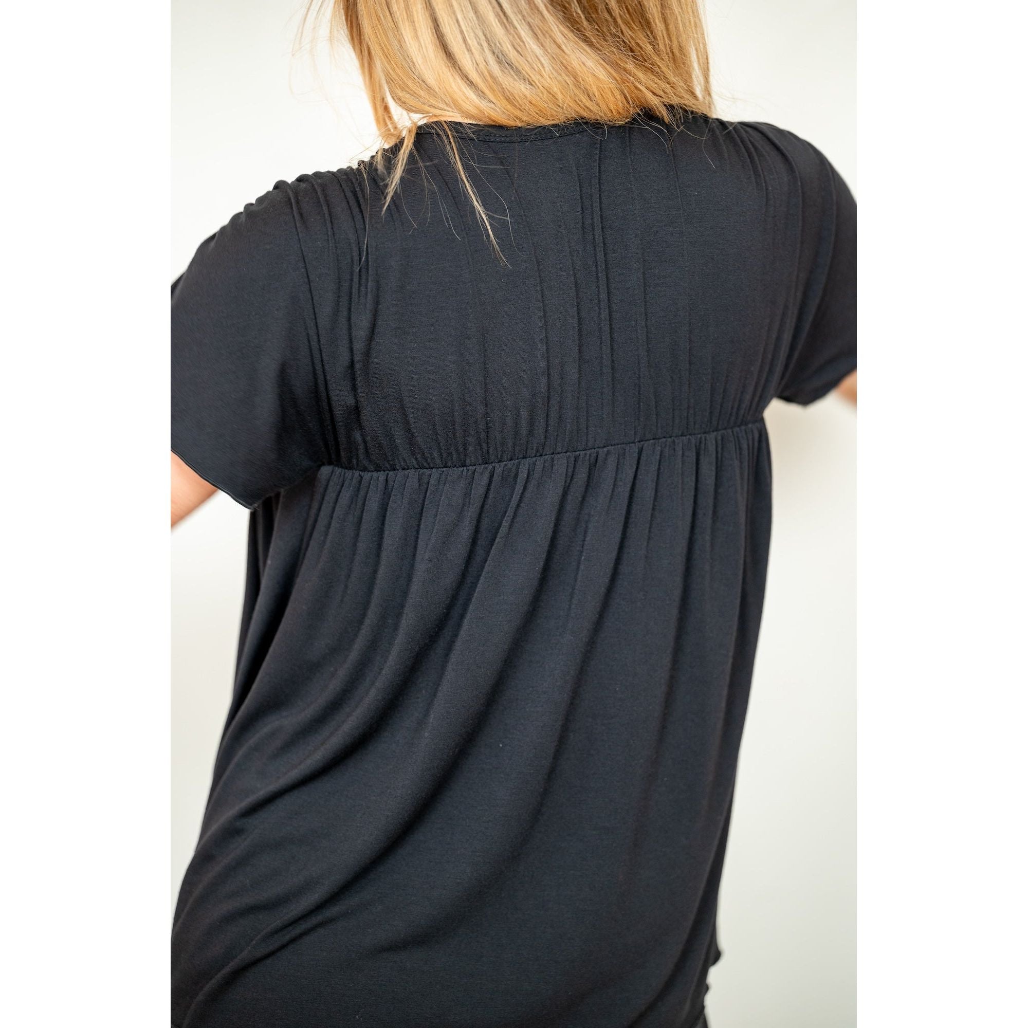 SereniTee Relaxed Top with Light Hug Bra-Free Shelf