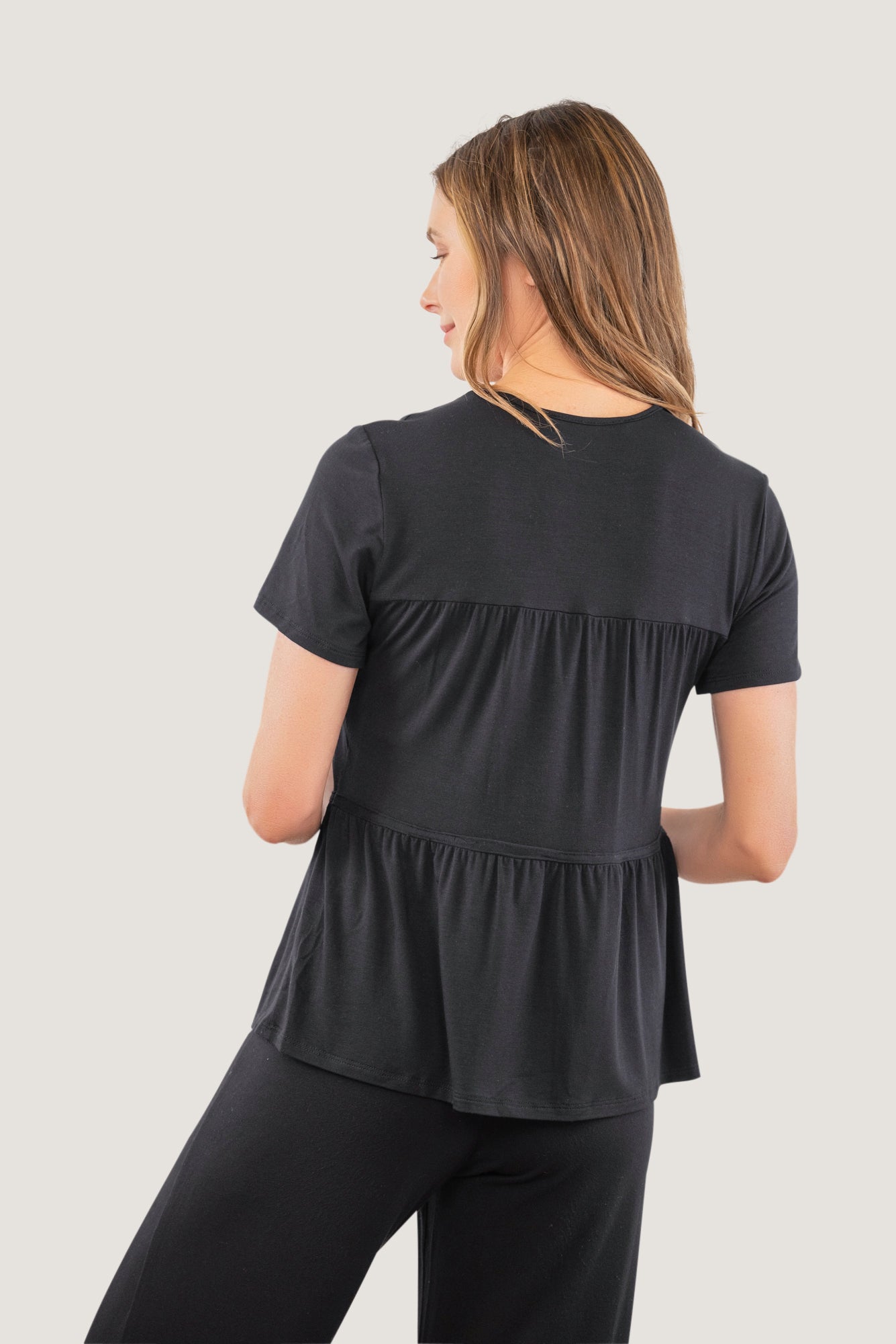 Top Tier Tee with Light Hug Bra-Free Shelf