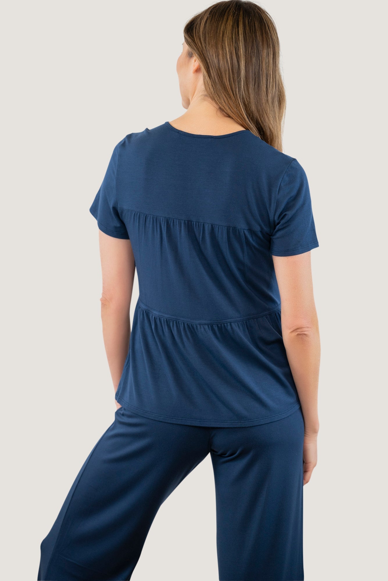 Top Tier Tee with Light Hug Bra-Free Shelf