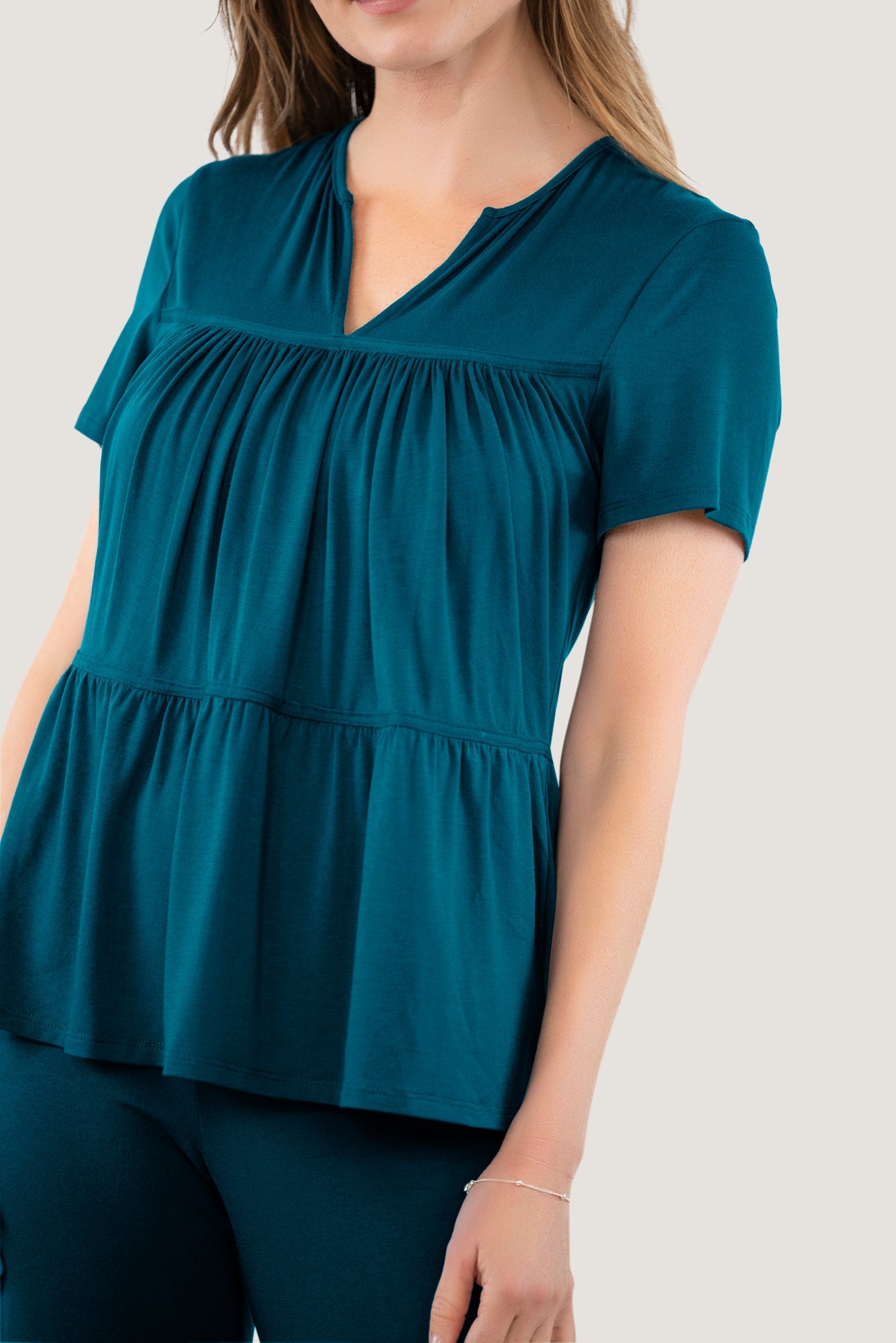 Top Tier Tee with Light Hug Bra-Free Shelf