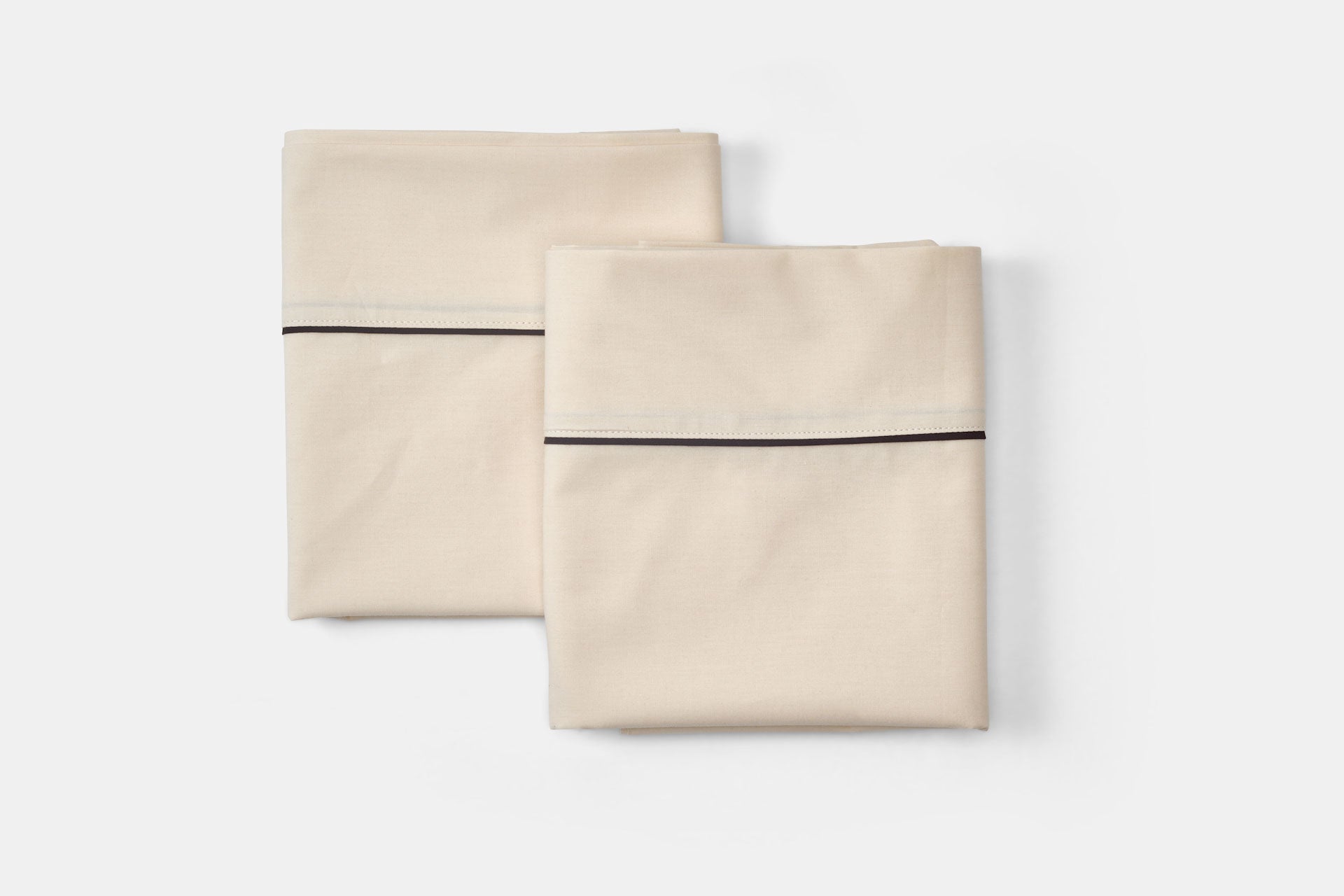 USA Cotton Pillowcases - Classic Piping Design