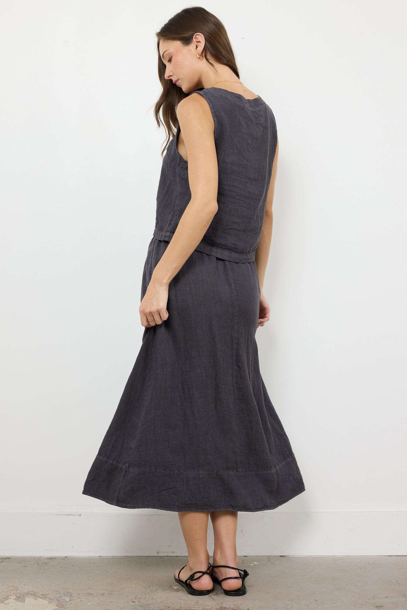 Woven Linen Sleeveless V Neck Muscle Tank