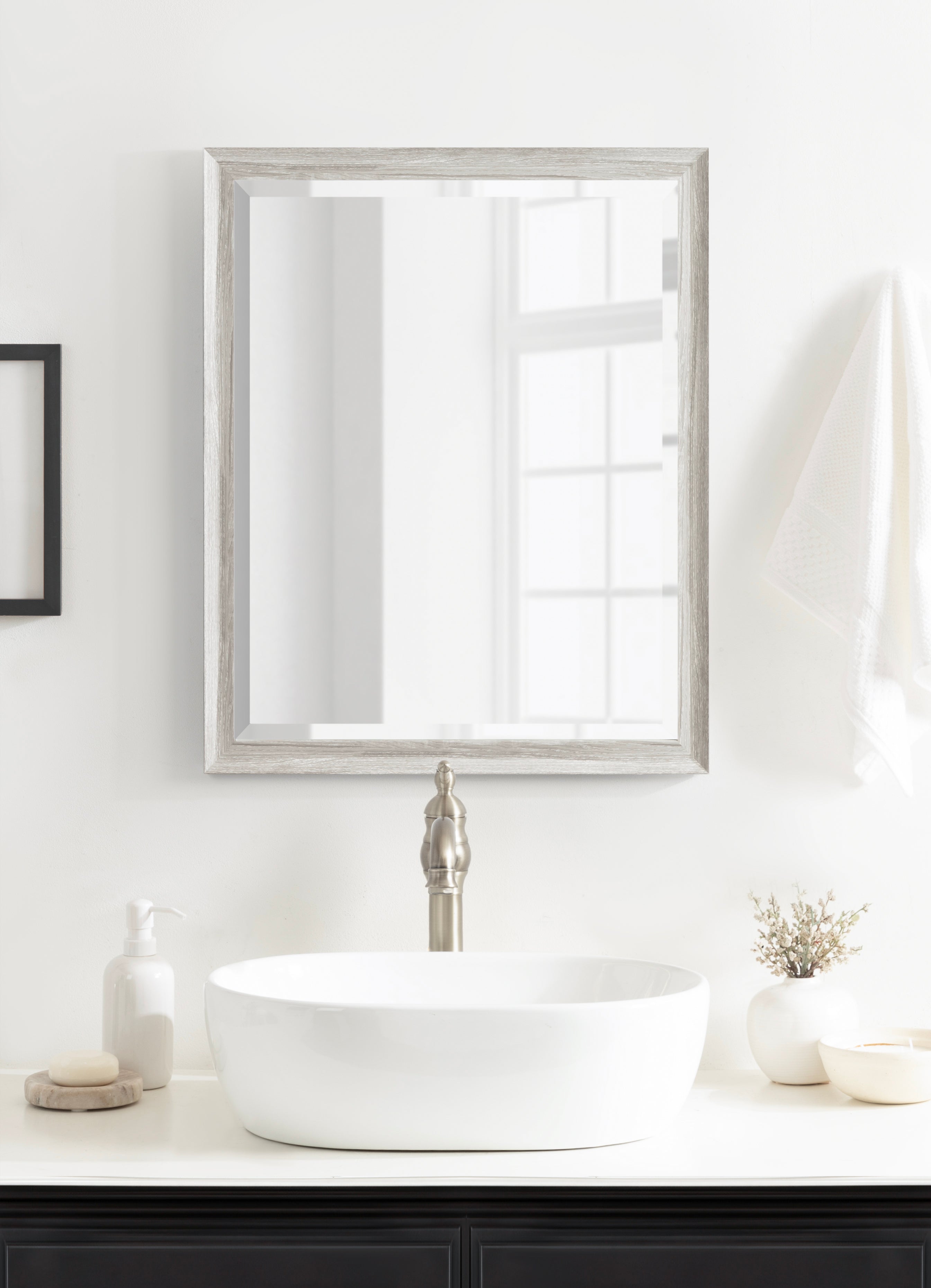 Dalphia Rectangle Bathroom Wall Mirror