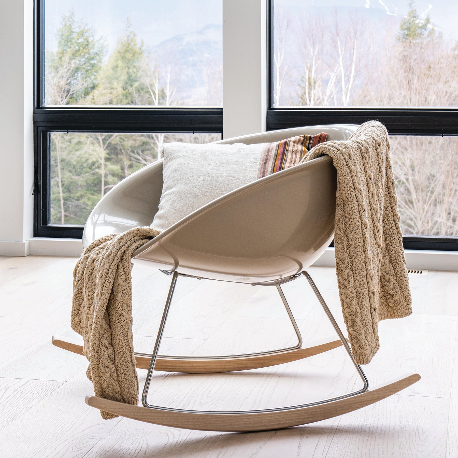 Eco-Friendly Chunky Cable Knit Throw Blanket - 60" x 50"