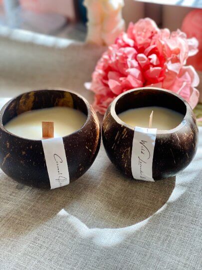 Eco-Friendly Coconut Wax Candle in Coconut Shell