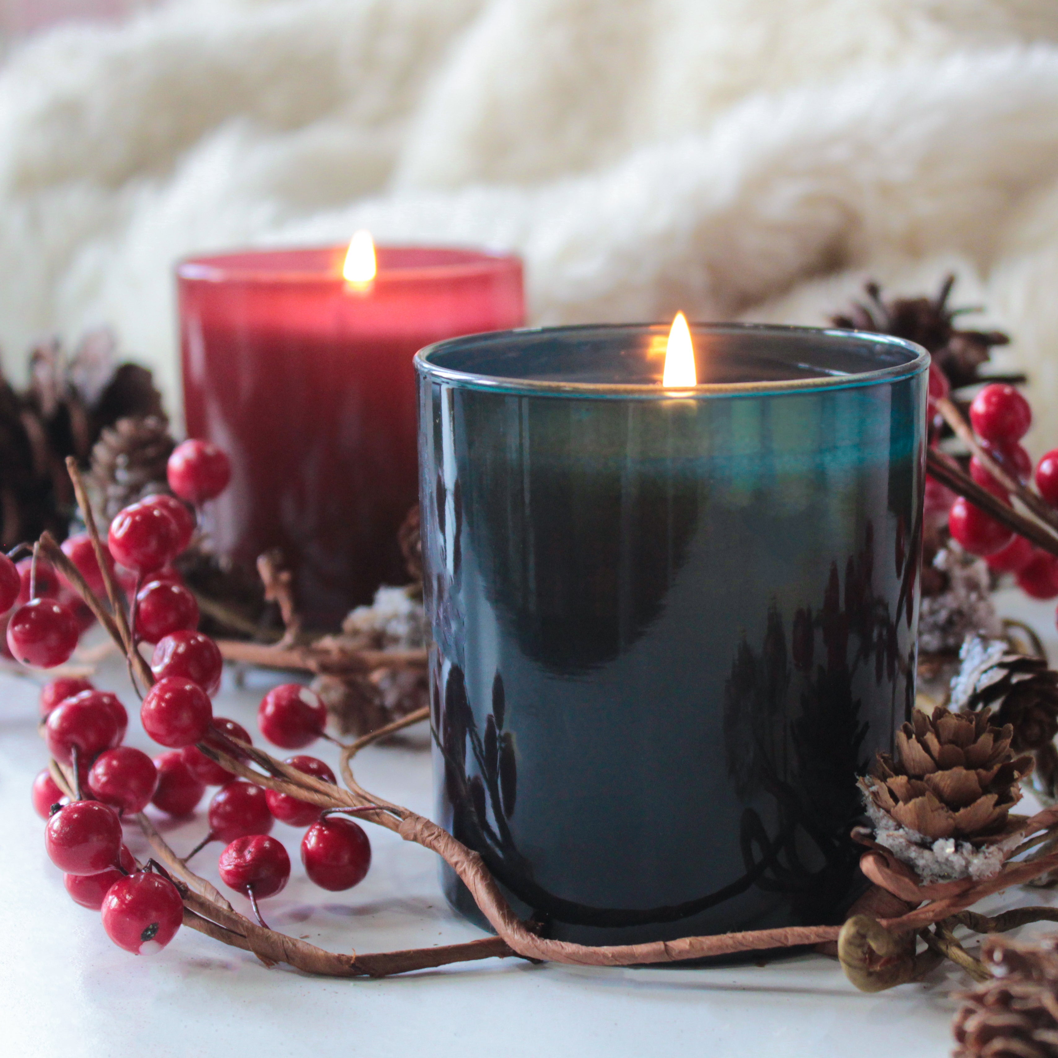 Solstice 9 oz. Hue Candle - Nordic Pine