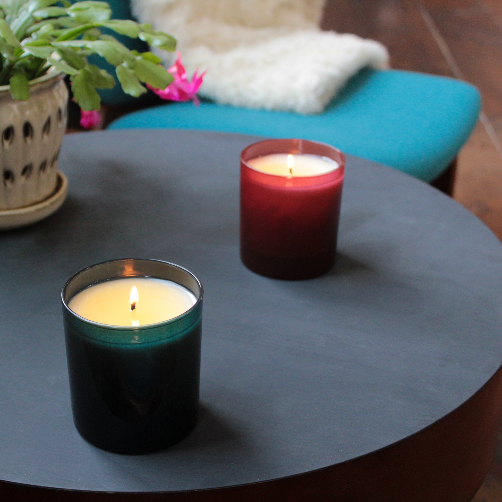 Rouge 9 oz. Hue Soy Candle - Elderberry