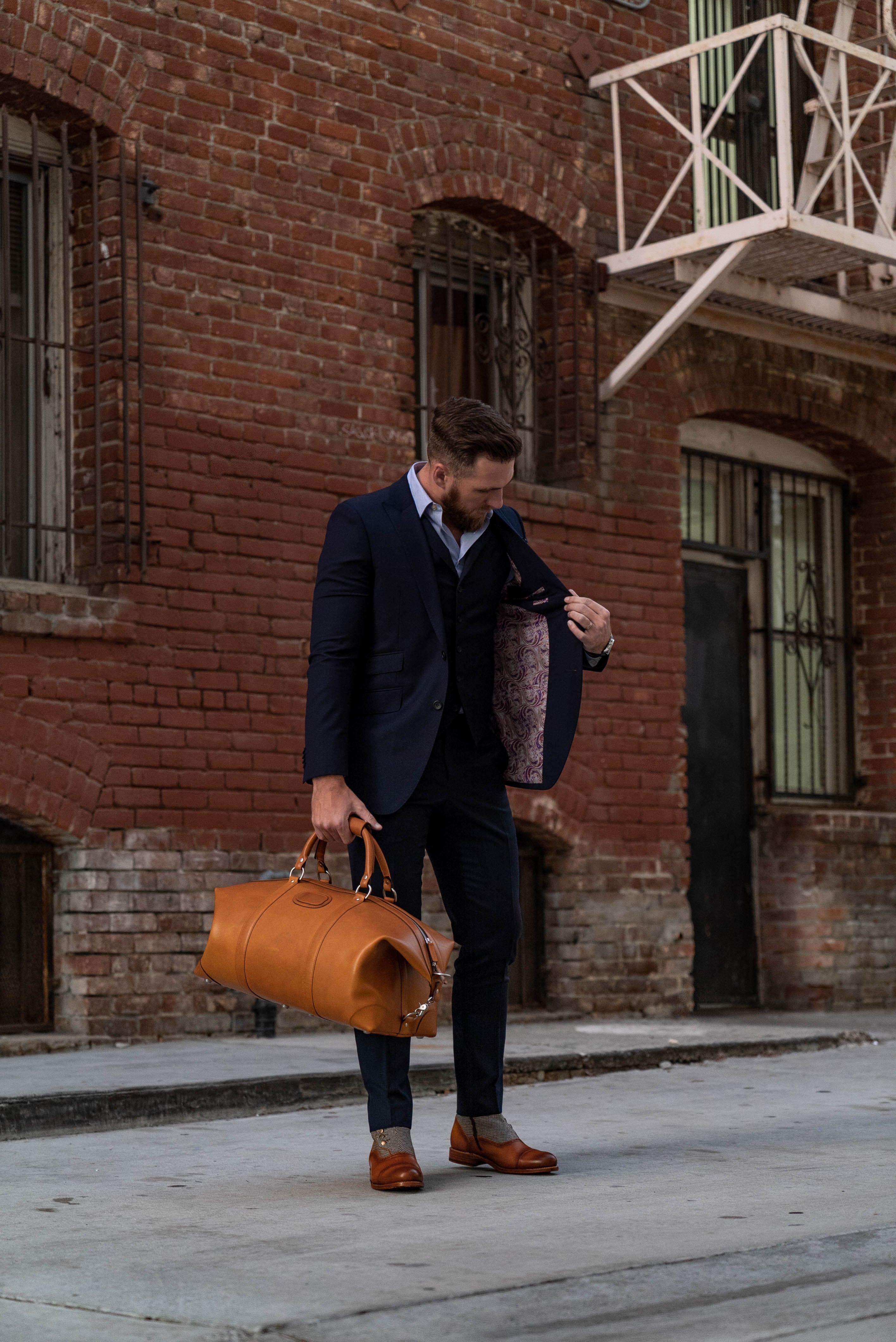 Classic Leather 22" Twain Weekender Bag