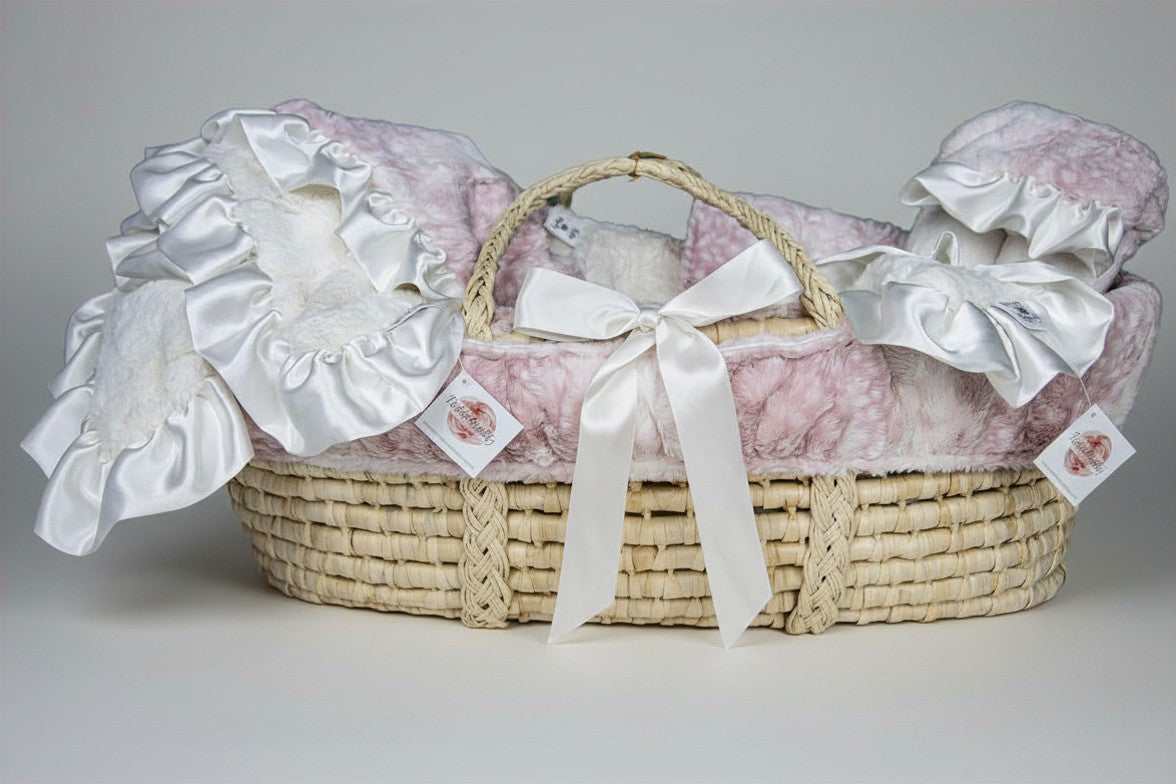 Sweet Pink Fawn Royale Moses Gift Set