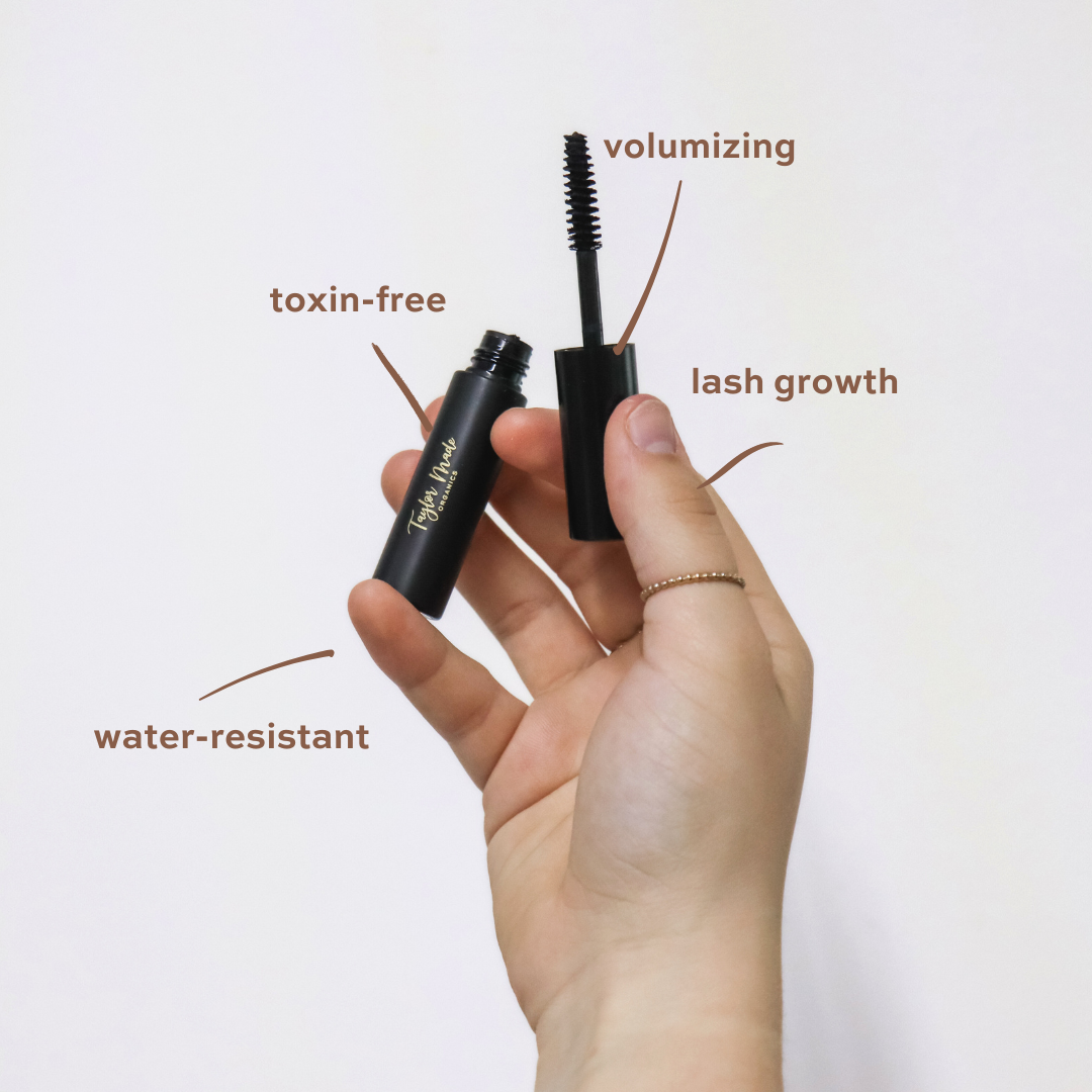 Voluminous Lash-Growth Mascara - Curl and Lift Formula