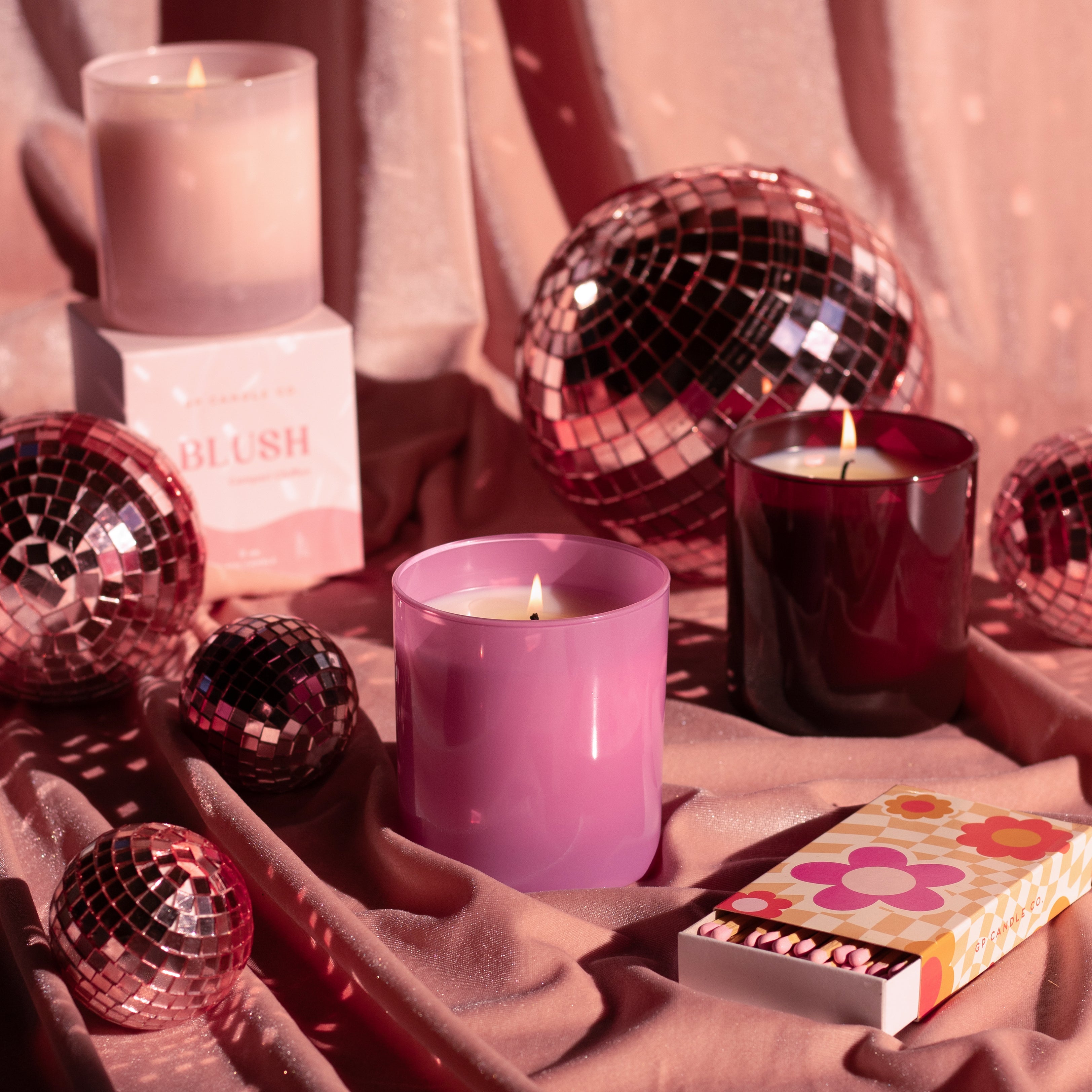 Flora 9 oz. Hue Soy Candle - Wild Orchid